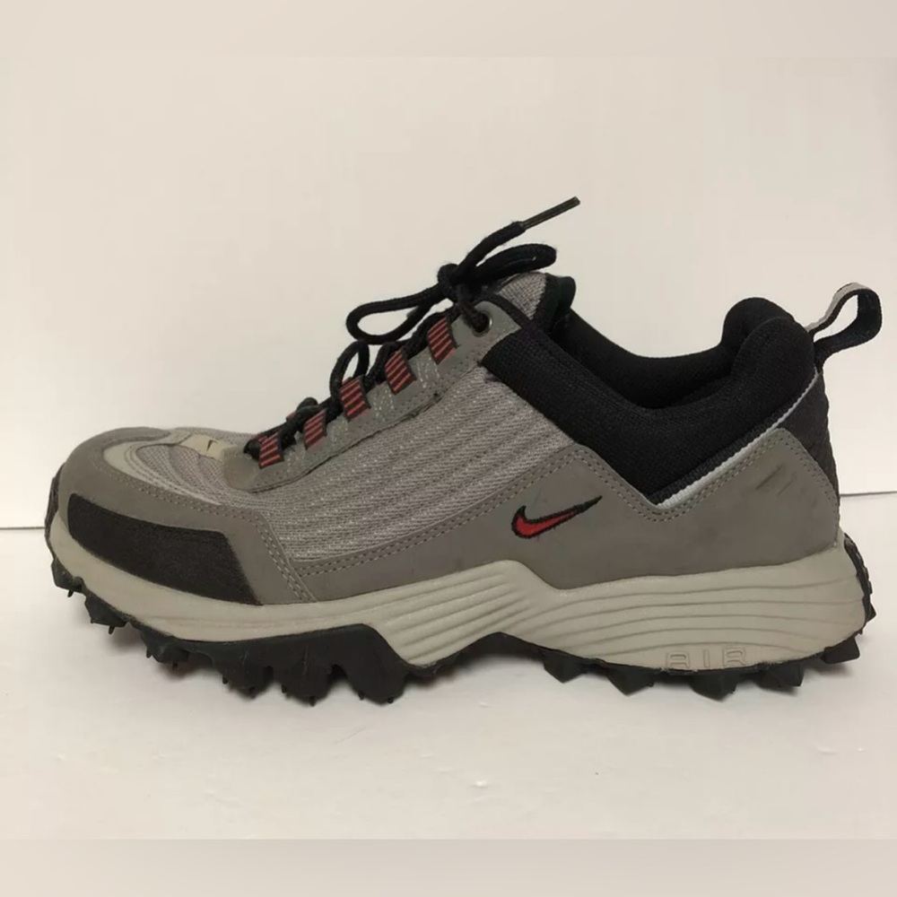 RARE 2002 Vintage Nike ACG Hiking Trail Shoes Mens Size 10.5 NWD Vtg Deadstock